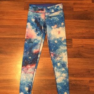 Aeropostale Live Love Dream leggings